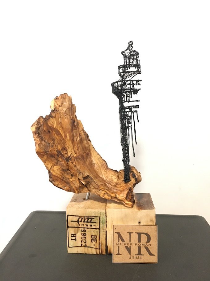 La Ola y el FAro